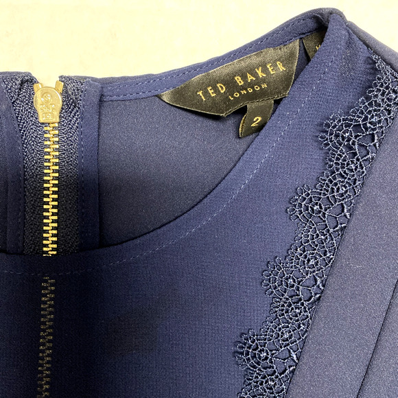 TED BAKER Lulabel Lace Trim Top Blouse Navy Blue Sleeveless Back Zip 2 4… - Picture 4 of 8